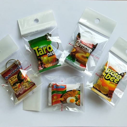 Souvenir Gantungan Kunci Miniatur Snack Barang Unik dan Lucu Murah Ganci Snack Magnet Kulkas Termurah 10 pcs 50 pcs 100 pcs grosir gratis ongkir se indonesia