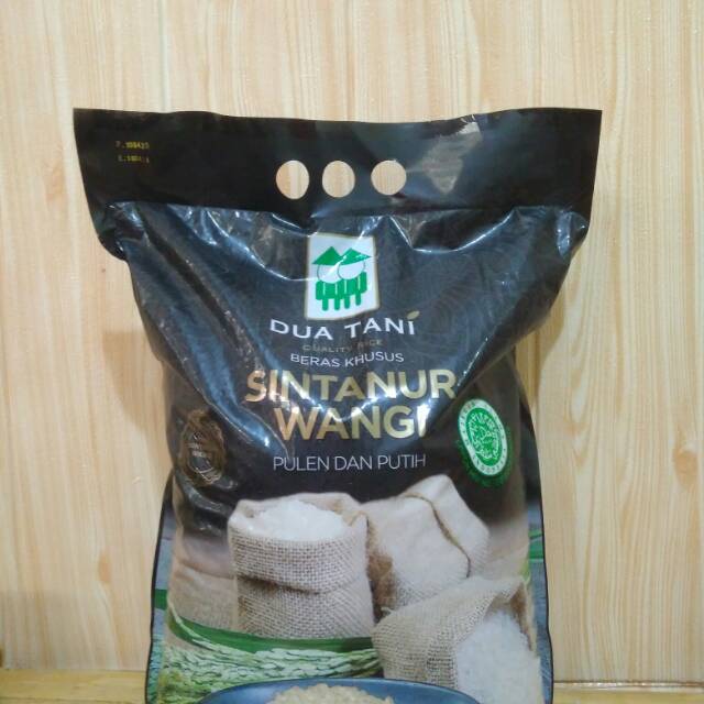 

Dua Tani Pandan Wangi