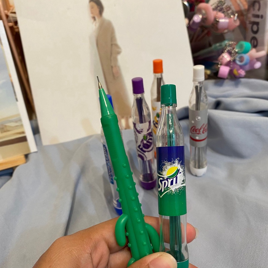 ISI REFIL PENSIL CETEK MODEL SOFTDRINKS WARNA WARNI BENTUK LUCU MURAH ISI PENSIL MEKANIK BERWARNA PERALATAN ALAT TULIS HARGA TERMURAH BEST QUALITY ONLY