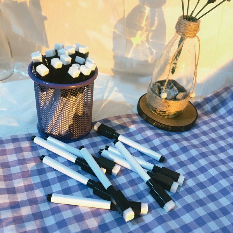 

Spidol Wipe Spidol Warna Hitam & Putih