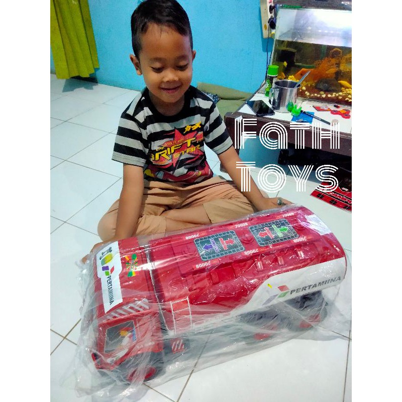 MAINAN MOBIL TRUK TANKI PERTAMINA JUMBO