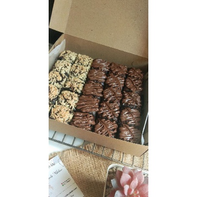 

Brownisnya Fudgy Nuttela