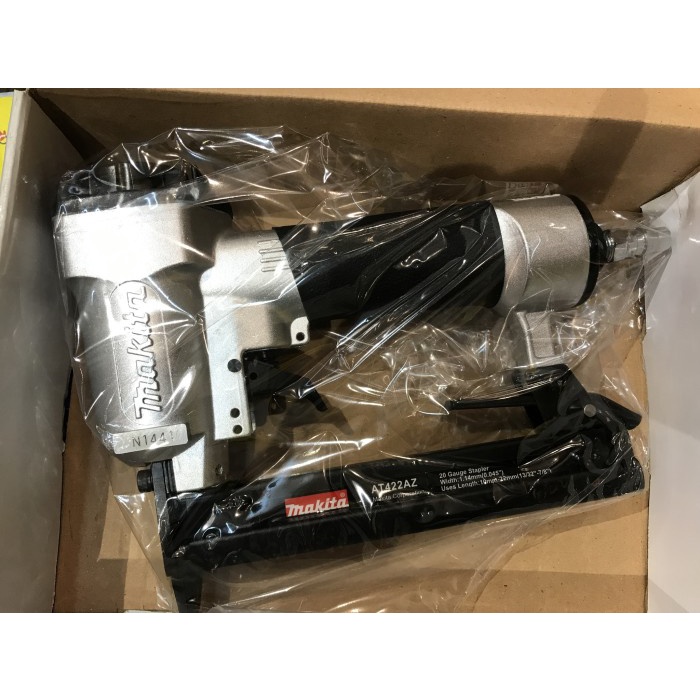 MESIN PAKU TEMBAK / AIR NAILER MAKITA AT 422 AZ ( PAKU U )