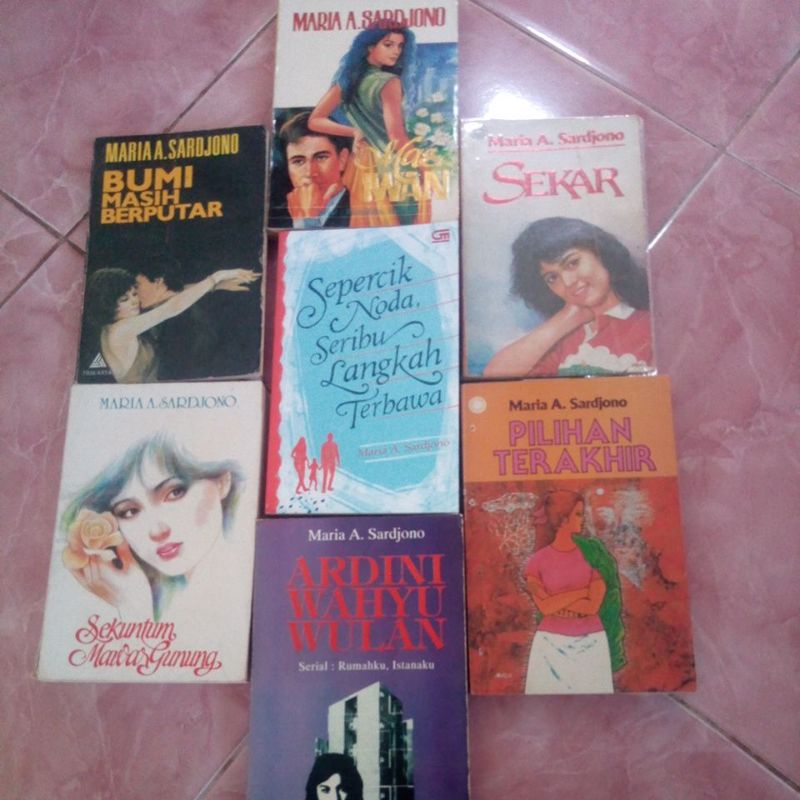 Jual Harga Per Buku Original Bersih Dan Bersampul Mika Rapi Maria A Sardjono Mas Iwan