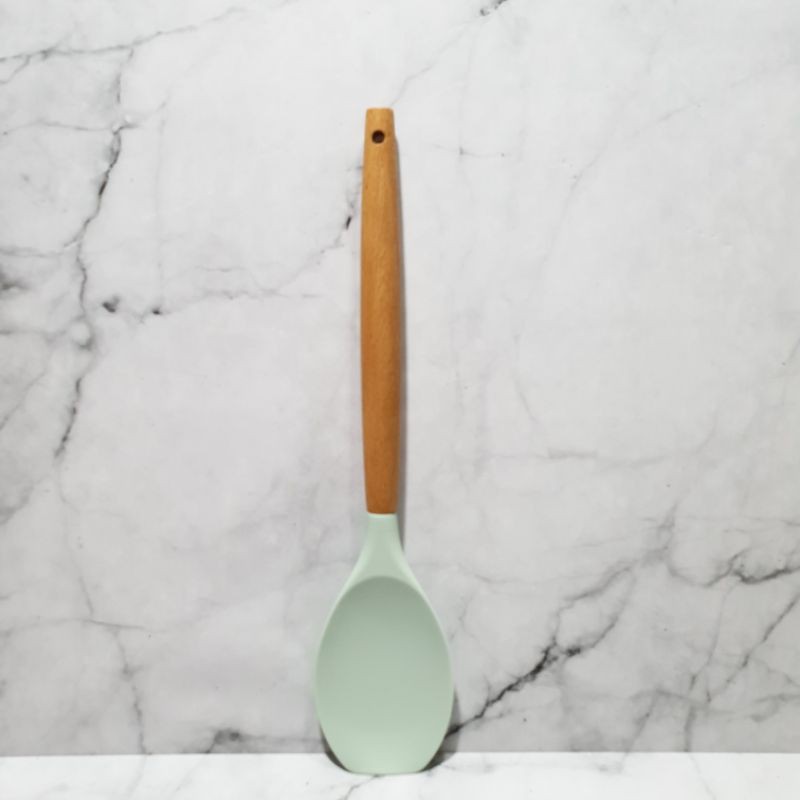 Silicone spatula with wooden handle / sodet masak silikon utensil ujung datar