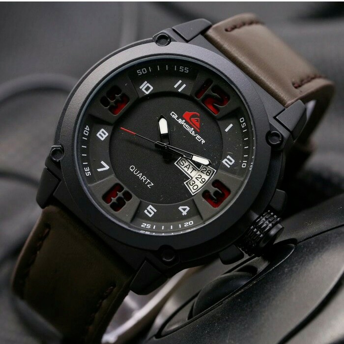 Jam tangan pria Quicksilver premium