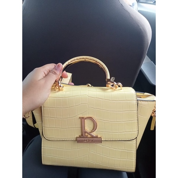 Tas Wanita merk Rotelli jaminan ori kondisi mulus 99,9%