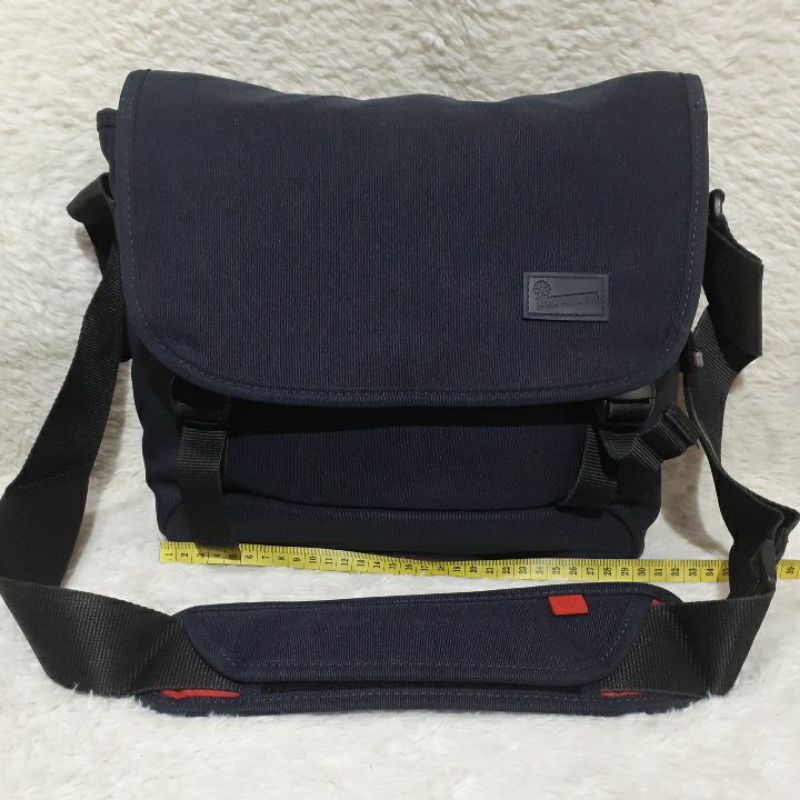 Tas Sling Second / Preloved / CRUMPLER Biru Navy / Tas Selempang Bekas.