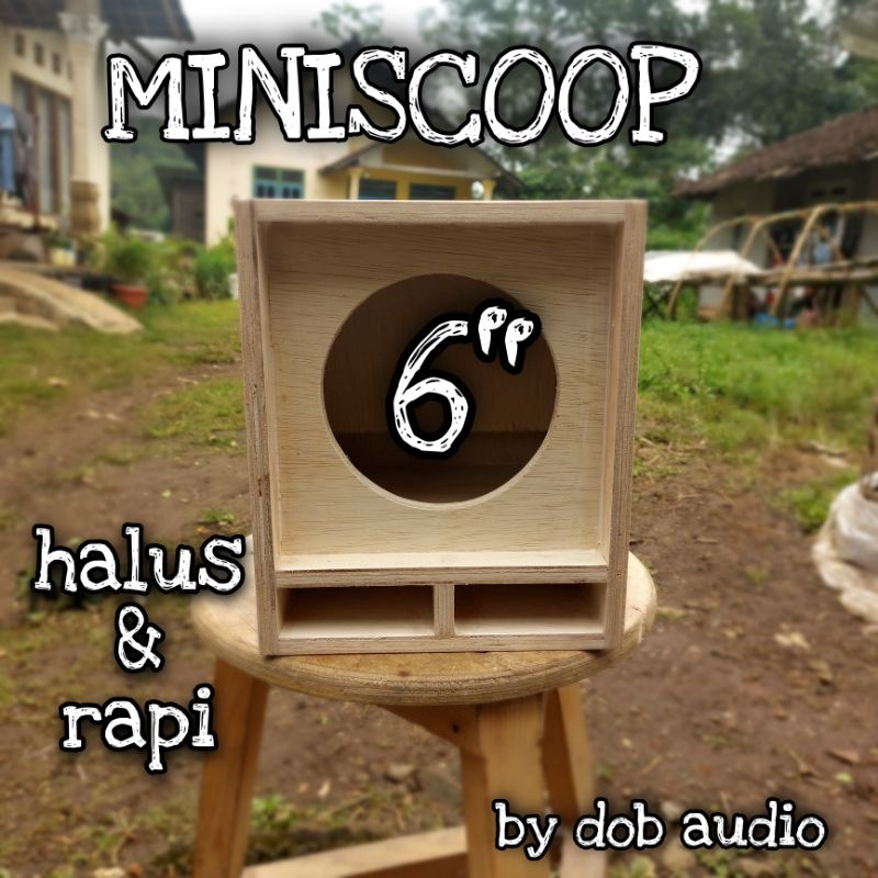 BOX SPEAKER  / KOTAK SALON TEMPAT AUDIO SOUND SYSTEM, PERLENGKAPAN, MINIATUR, RUMAHAN HOREGG MODEL M