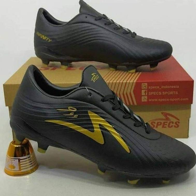 WF.952134– SEPATU BOLA GRADE ORI
