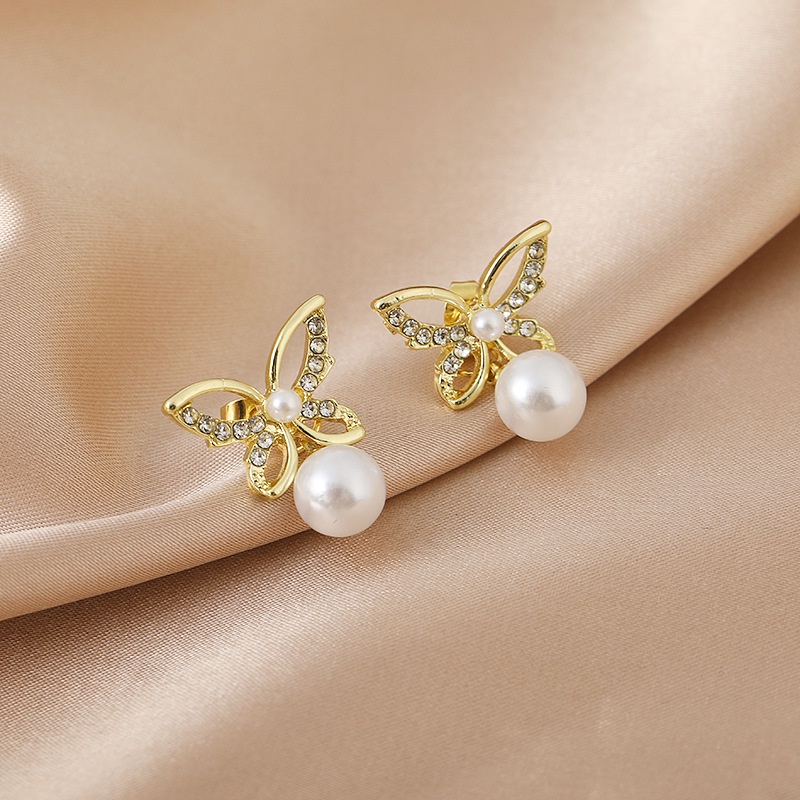 Sterling silver jarum gaya Korea Pearl butterfly sederhana anting-anting baru anggun online influenc