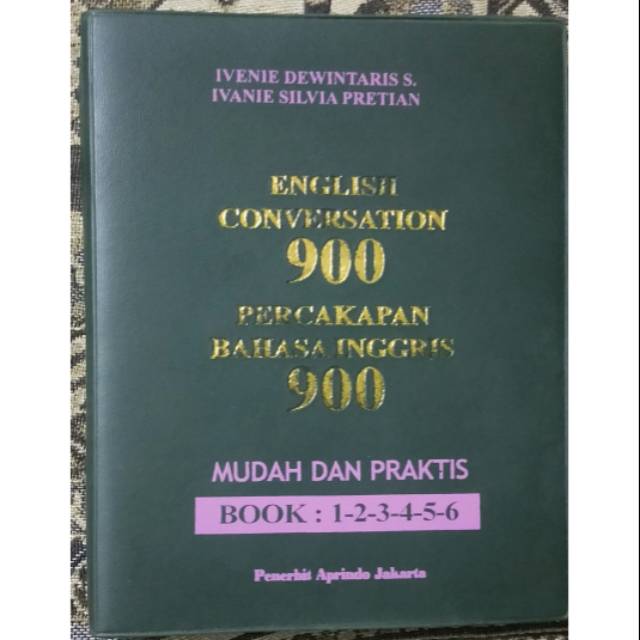 Buku Kamus English Conversation 900 Mudah dan Praktis Hardcover