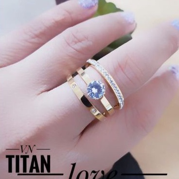 Titanium cincin wanita cantik p700