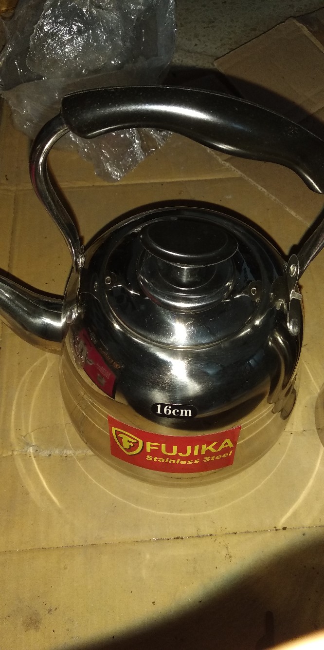 Teko Stainless Steel 1.5 L / Ceret Anti Karat + Saringan