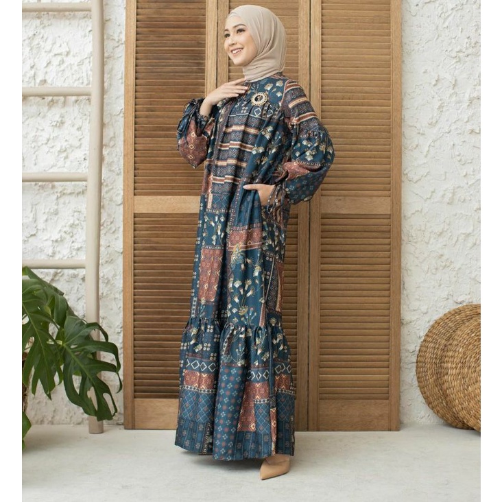 Amanda Dress by Wearing Klamby