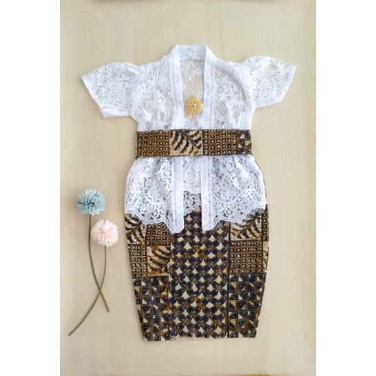 Set Pakaian Adat Bali Anak/Set Kebaya kamen obi batik anak