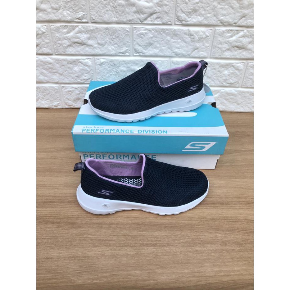 Sepatu Sketcher Skechers Gowalk Center Joy