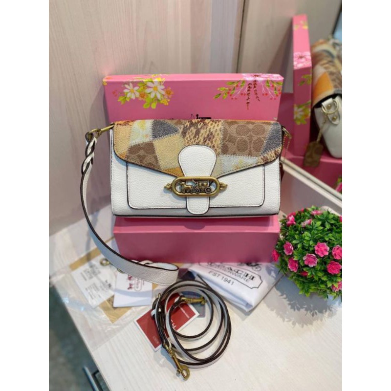 

COACH SLEVE FREE BOX (box coach Coklat)