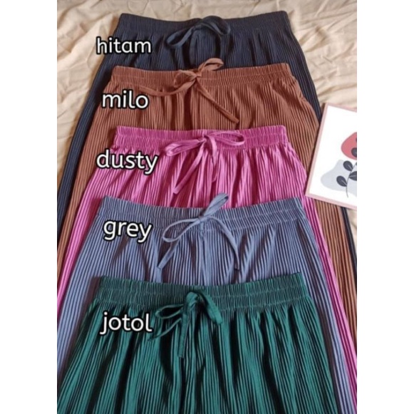 Celana Kulot Lidi Plisket Hyget