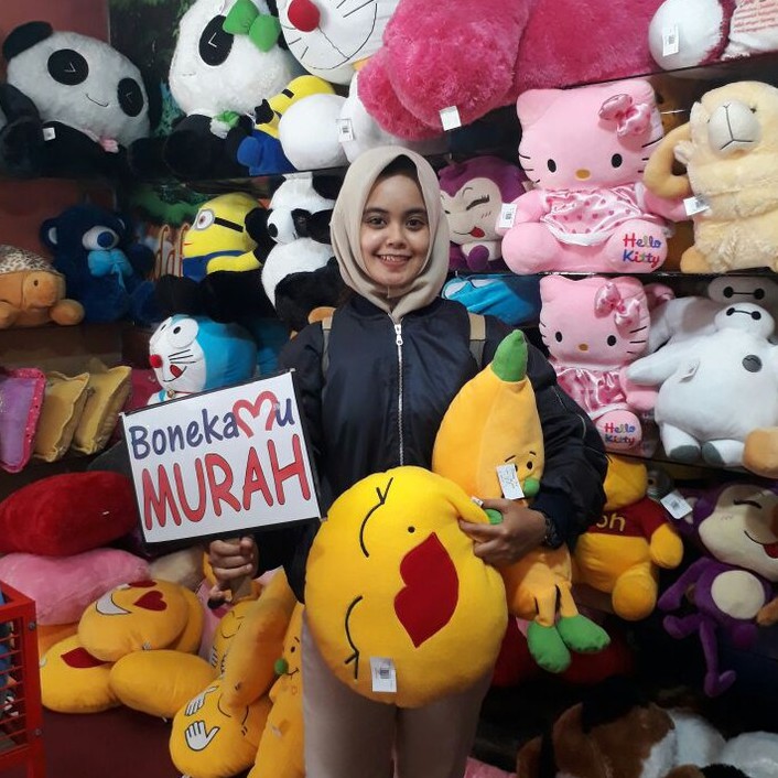 BANTAL BONEKA EMOTICON sempat viral