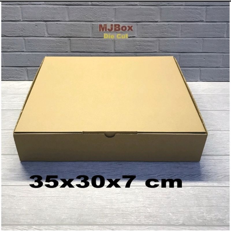 

kardus Uk. 35x30x7 cm.......Kardus karton model box Pizza