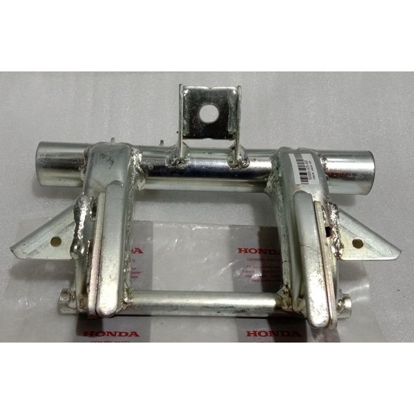 LINK ASSY., ENGINE HANGER 50350KZR600