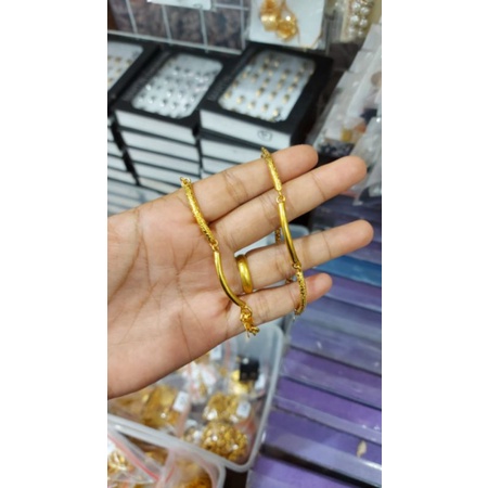 Gelang replika emas 24k, persis seperti asli,cocok kado,pesta,sehari hari, pernikahan tunangan