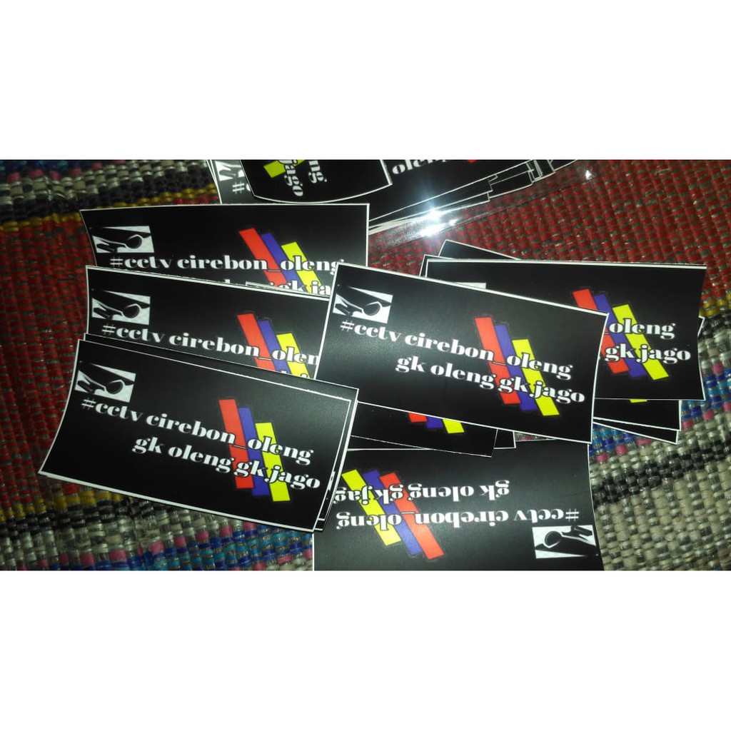 

CETAK STIKER CCTV CUSTOM (DESAIN SENDIRI)