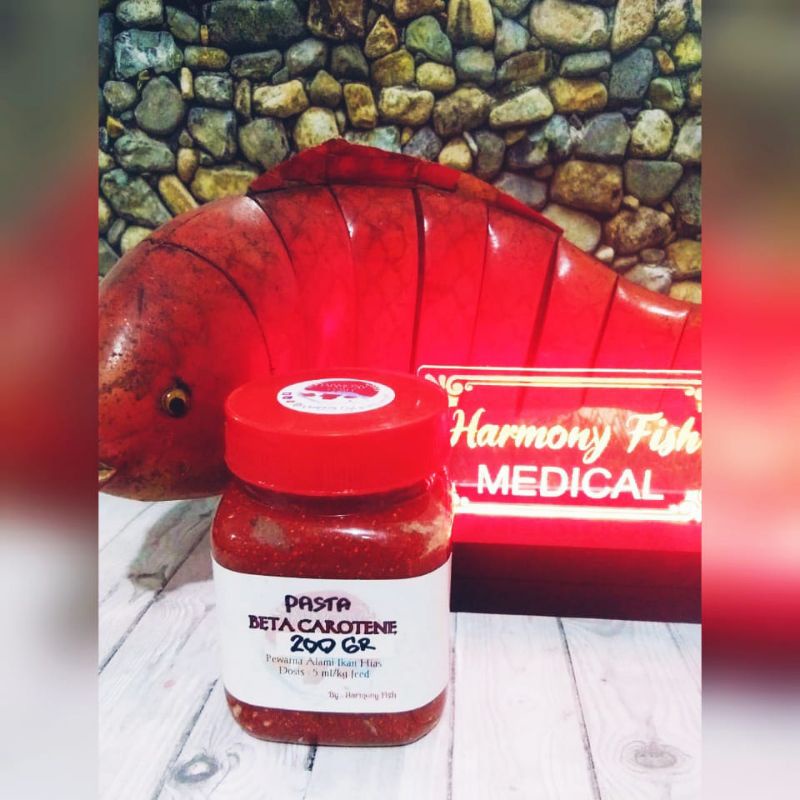 BETA CAROTENE HFM 200GR PASTA Vitamin Pigmen Warna Merah Orange Oren Kuning Ikan Hias Koi Koki Cichl