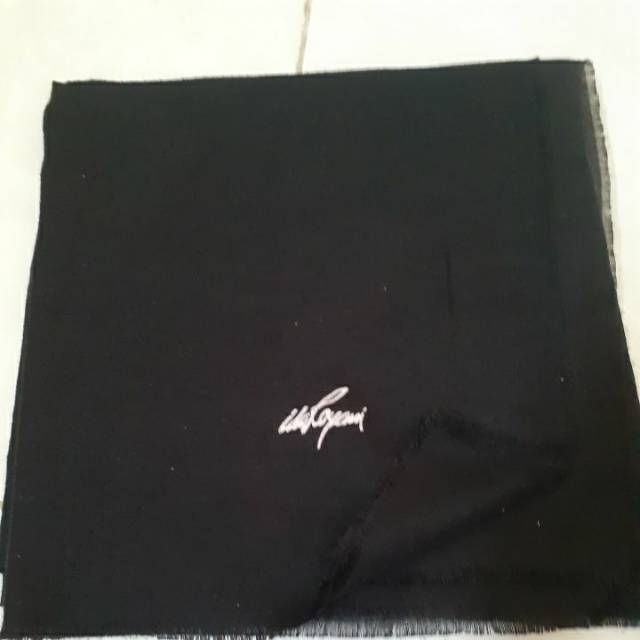 Preloved Ida Royani Hijab segiempat Polos