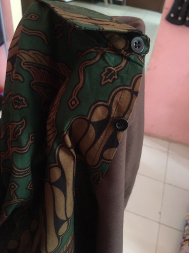 Kemeja Batik Prabu Bahan Katun Baturaden Reguler Fit A005