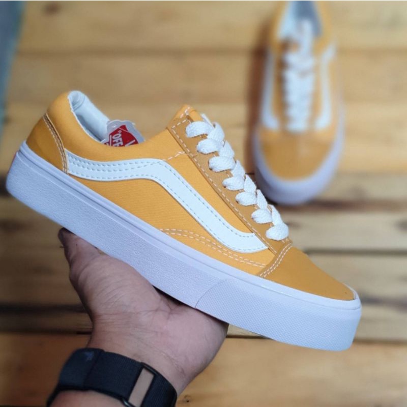 Sepatu Vans Oldskool Wanita, Ukuran 36-40. Vans Kuning / Vans Pink / Vans Tosca / Cream