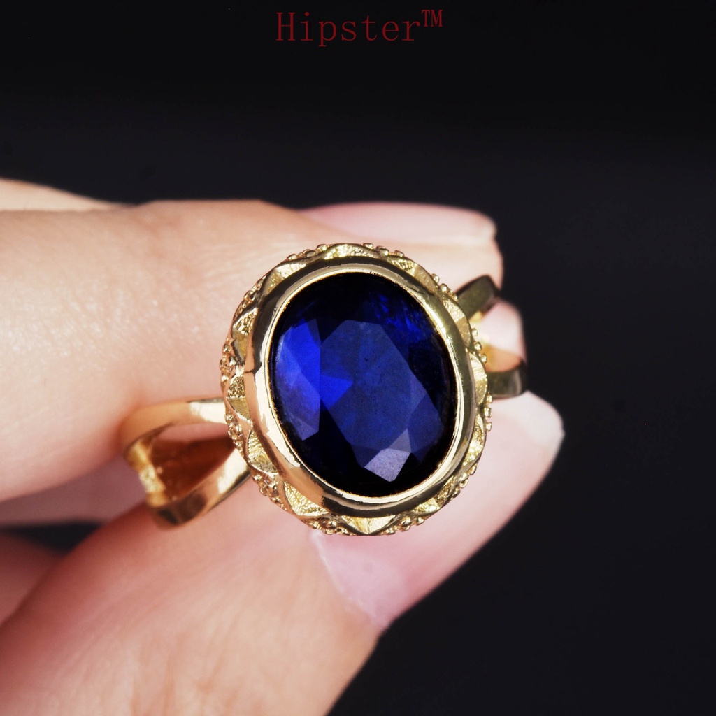 Cincin Tunangan Dengan Sapphire Untuk Wanita