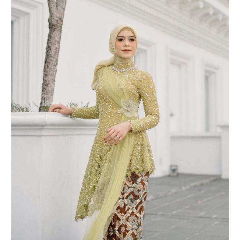 KEBAYA LESTI KEJORA/KEBAYA BROKAT LESTI TERBARu 100% BRAND ORIGINAL
