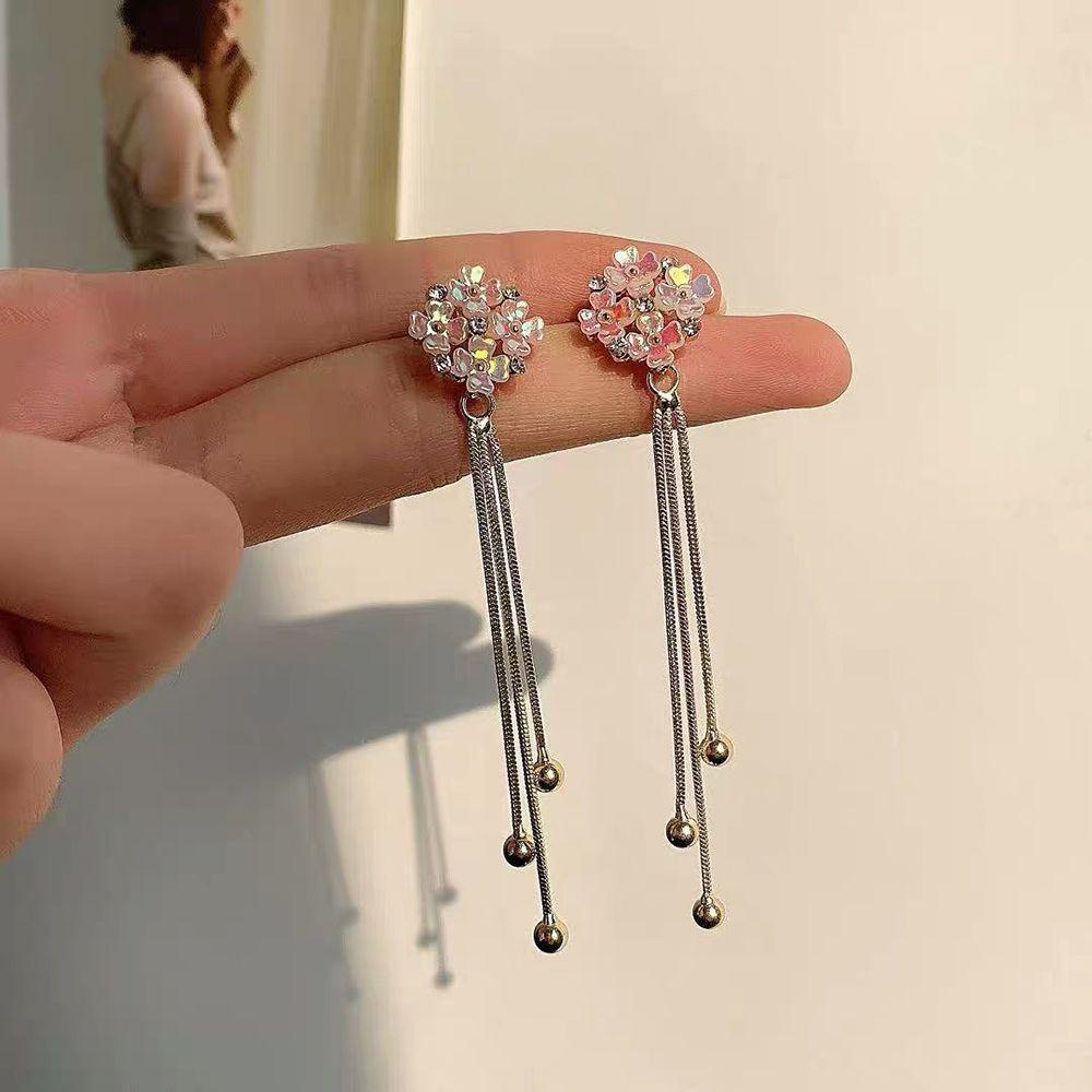 Mxbeauty Bunga Menjuntai Anting Punk Hip Hop Elegan Perempuan Halus Gadis Stud Earrings