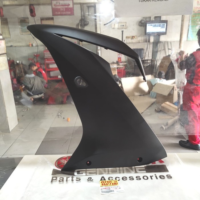 BODY FRONT,SAYAP,FAIRING,FERING R15,R-15 NEW VVA,V3 HITAM DOF (BK6-P1)