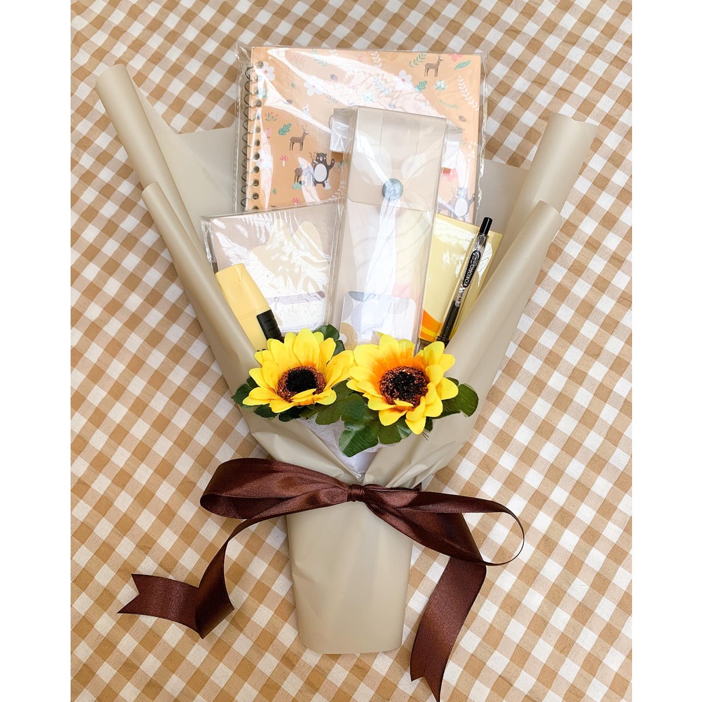 

[READY] MILK TEA STATIONERY BOUQUET / KADO MURAH / KADO UNIK / BOUQUET