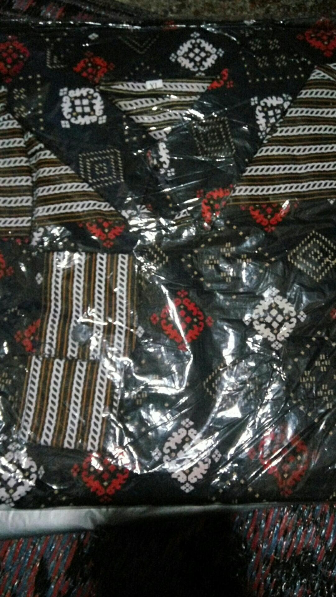 Kemeja Batik Tunik Uj
