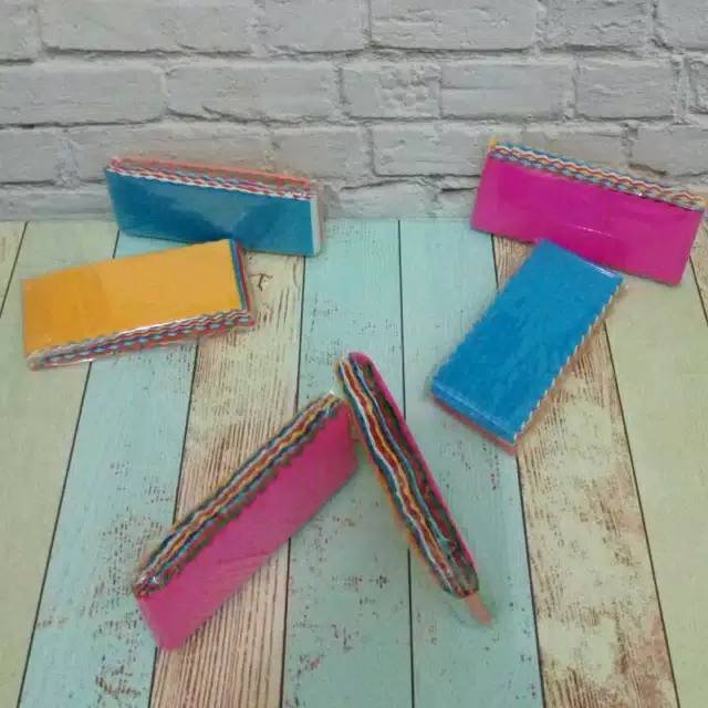 

Kertas krep potong siap pakai