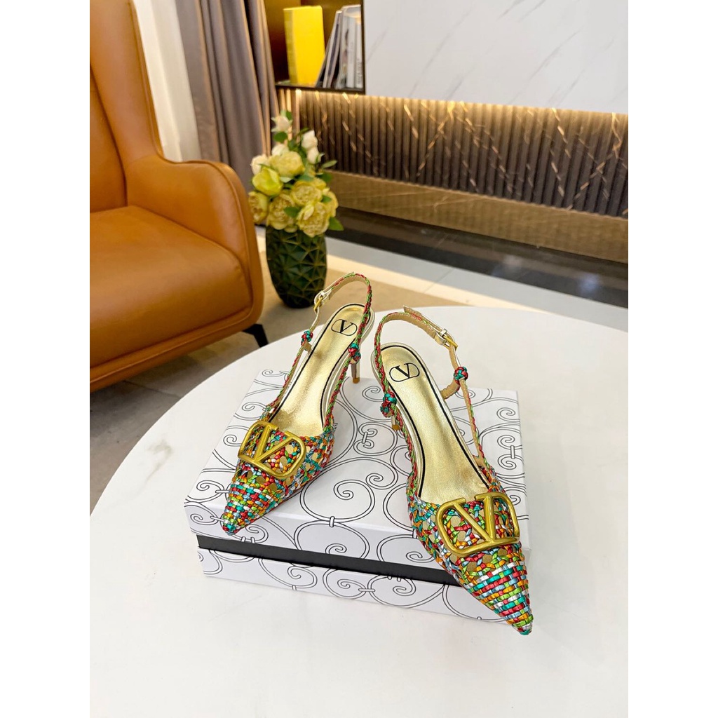 Original 2022 Valentino's latest hot style pointed high heels