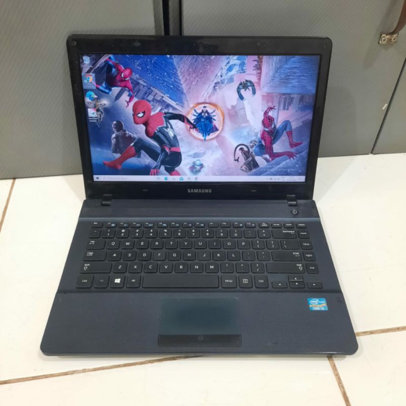 Jual Laptop Samsung 270E intel Cor i3 Ram 4GB HDD 500GB 14 inc windows