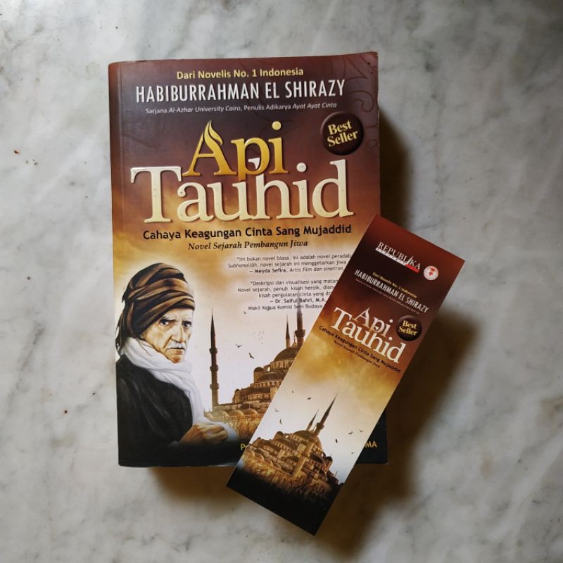 Api Tauhid Habiburrahman el shirazy