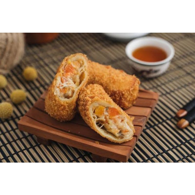 

Risol Risoles Rogut Ayam Nenek (5biji mentah)