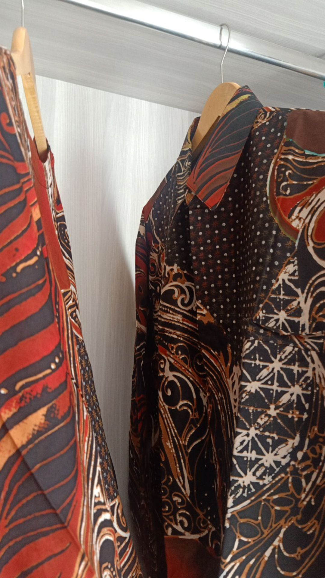 Bima Batik Couple Bahan Katun Halus Primisima Motif Abstrak