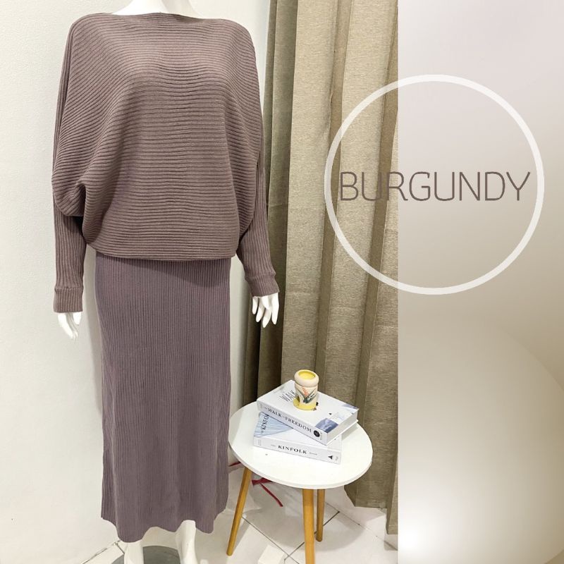 SETELAN RAJUT BATWING / ROK / SET FASHION / SET RAJUT