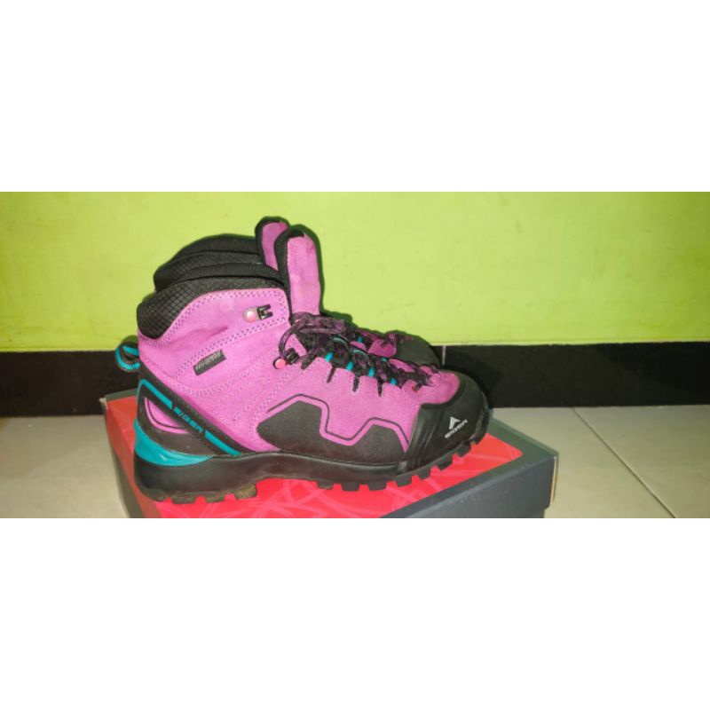 Sepatu Trekking WS Walton Woman Series