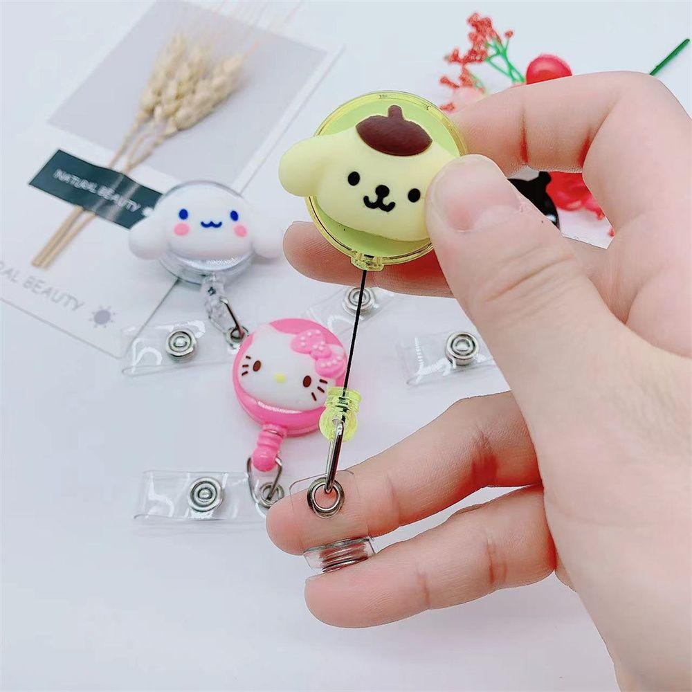 [Elegan] Ditarik Lencana Gulungan Kawaii Kartun Dada Kartu Kuromi Kartu Kerja Klip Cinnamoroll Perawat Badge Holder