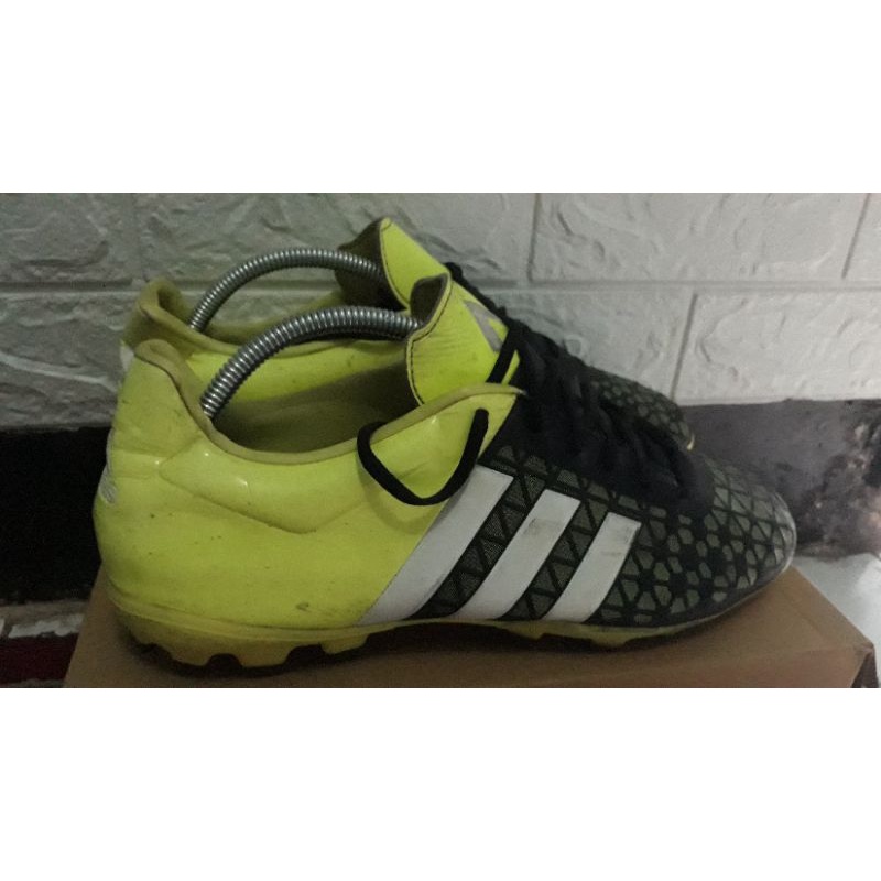 Adidas ace 15.3