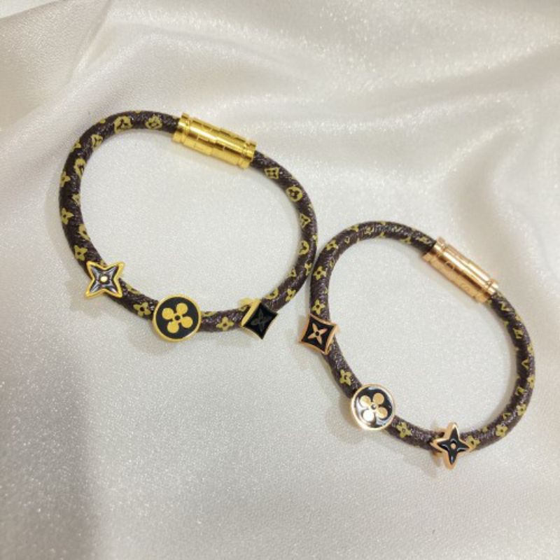 Gelang Tali Kulit Magnet Titanium Branded Wanita Aksesoris Fashion Asesoris Perhiasan Kekinian Etnik