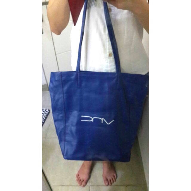 Tas wanita VNC biru preloved original